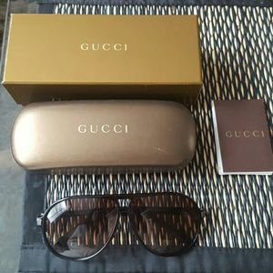 Sale Gucci Sunglasses
